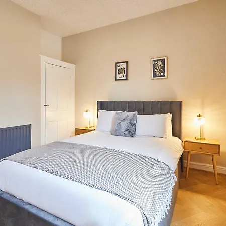 Host & - Horner Street York